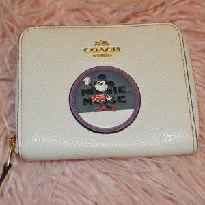 Coach x Disney Minnie Mouse Wallet